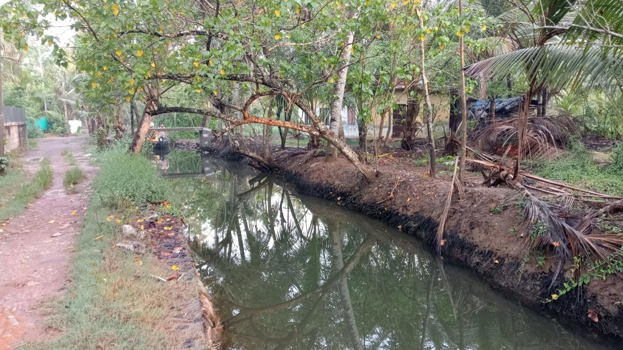 MundrothuruthPrakruthi Residency Munroeisland公寓 外观 照片