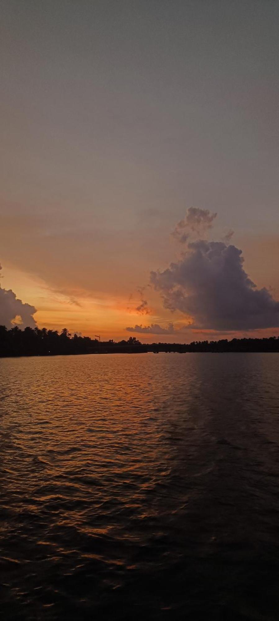 MundrothuruthPrakruthi Residency Munroeisland公寓 外观 照片